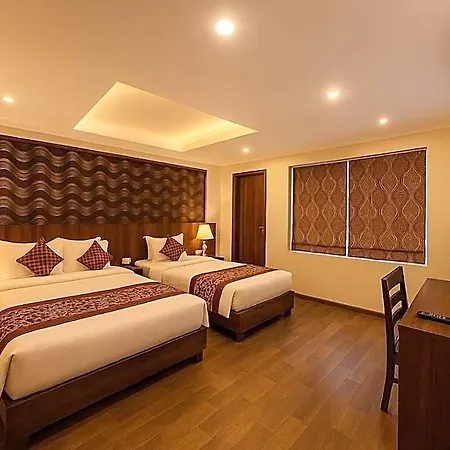 Hotel Royal Suite