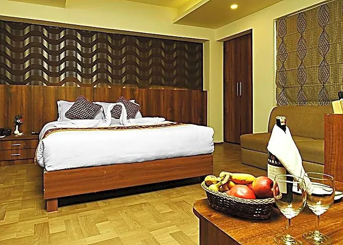 Royal Hotel 3*