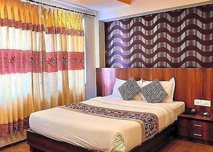 Royal Hotel